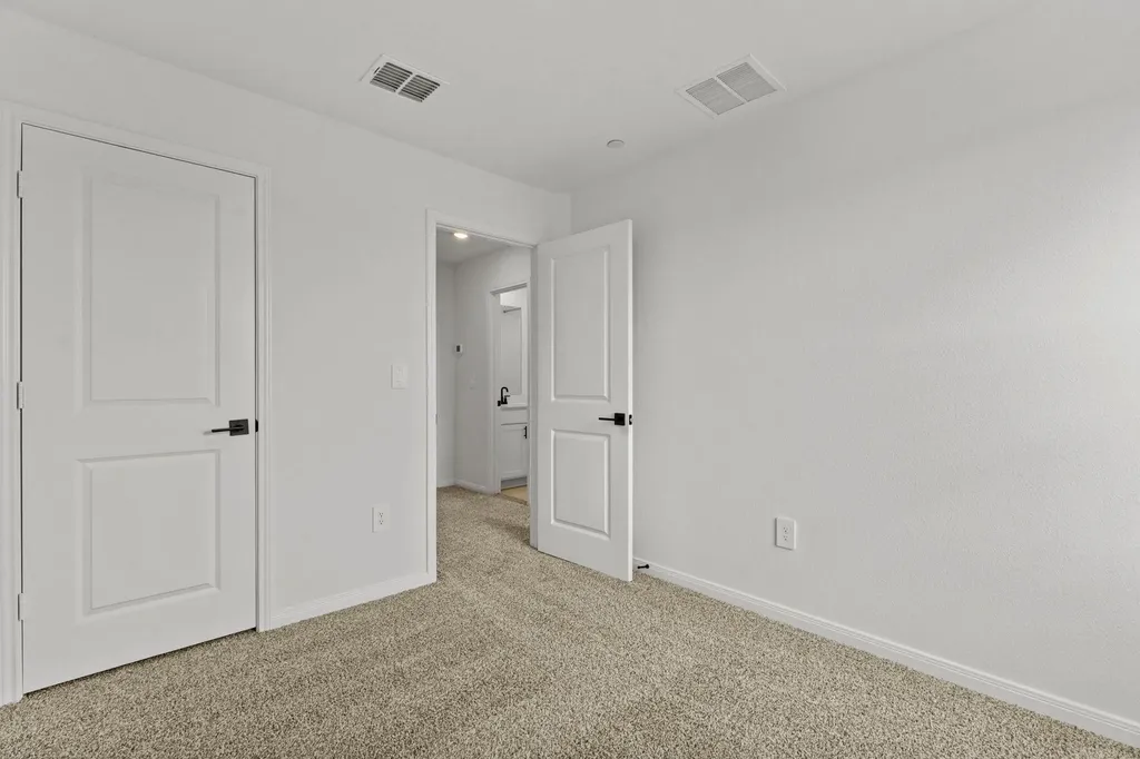 2535 Violet Theo Lane Round Rock TX 78665