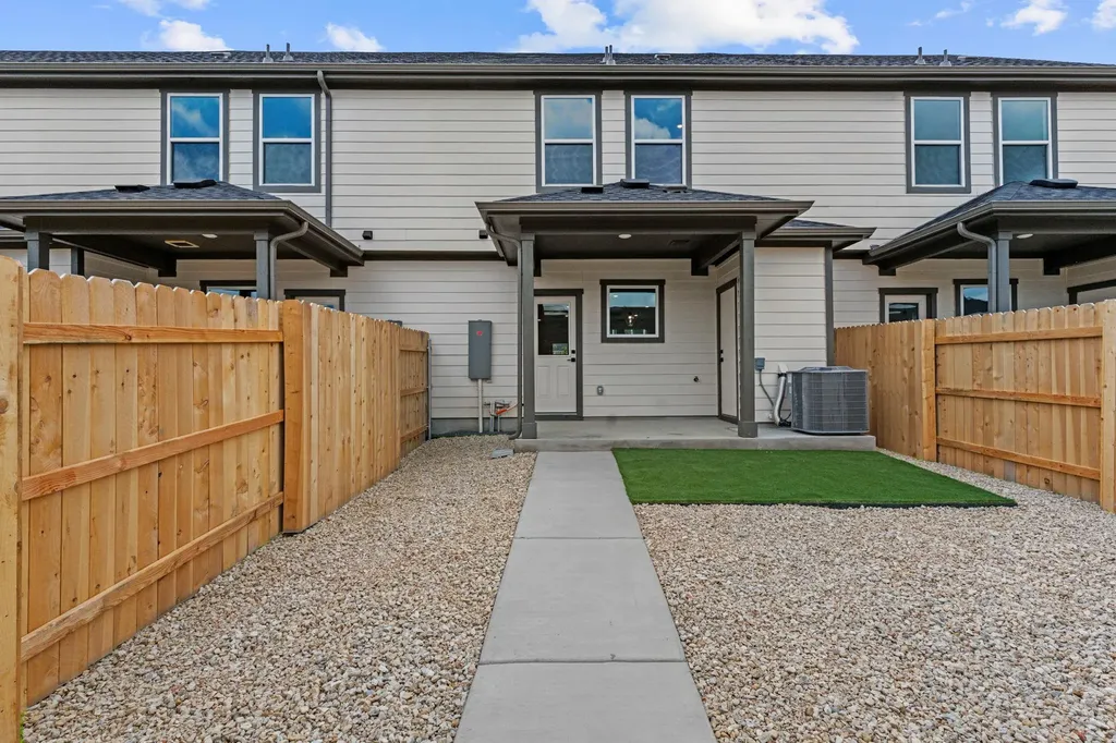 2535 Violet Theo Lane Round Rock TX 78665