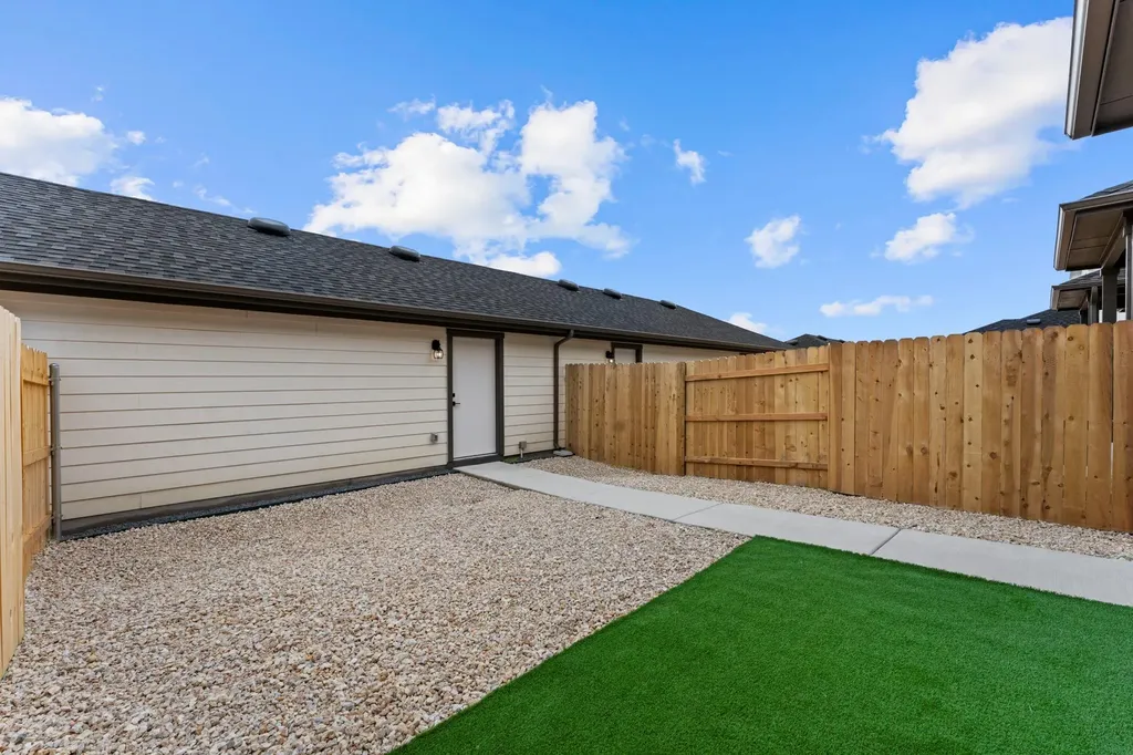 2535 Violet Theo Lane Round Rock TX 78665