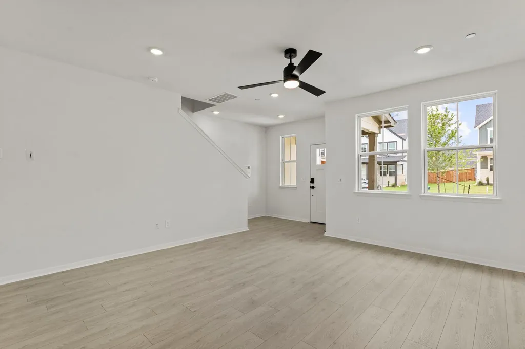 2535 Violet Theo Lane Round Rock TX 78665