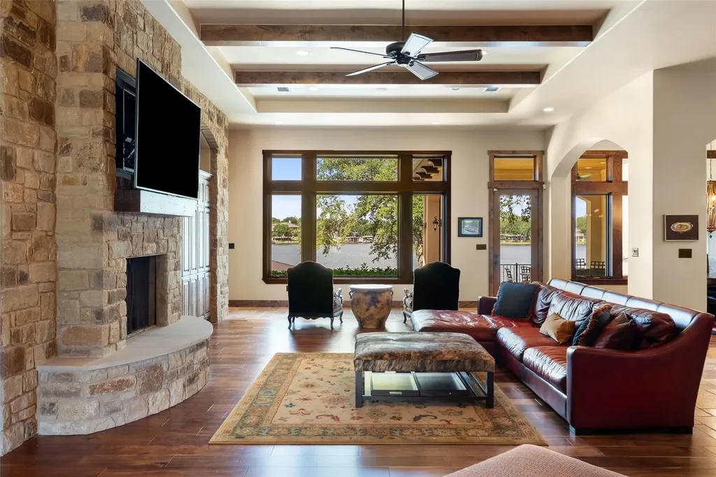 3612 Pack Saddle Drive Horseshoe Bay TX 78657
