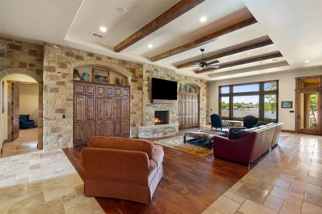 3612 Pack Saddle Drive Horseshoe Bay TX 78657