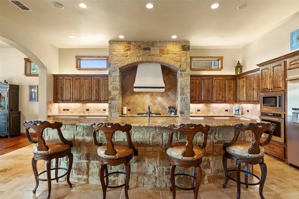 3612 Pack Saddle Drive Horseshoe Bay TX 78657