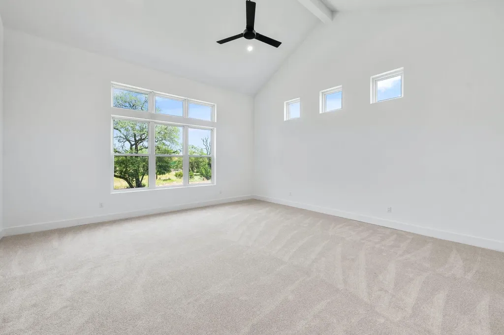 125 Stockman Drive Dripping Springs TX 78620
