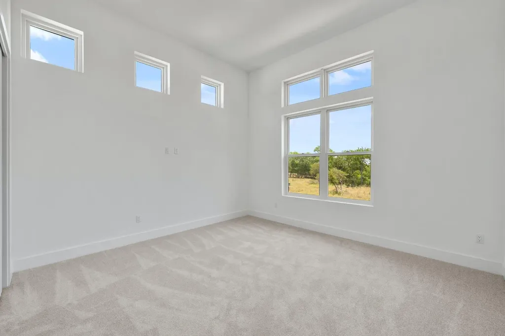 125 Stockman Drive Dripping Springs TX 78620