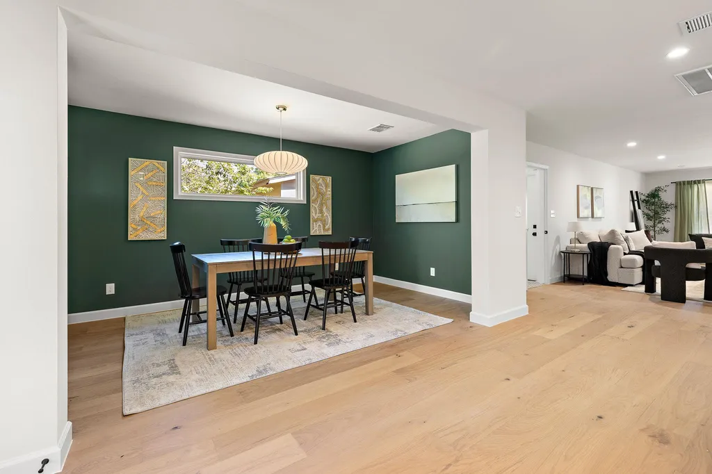 8102 Burrell Drive Austin TX 78757