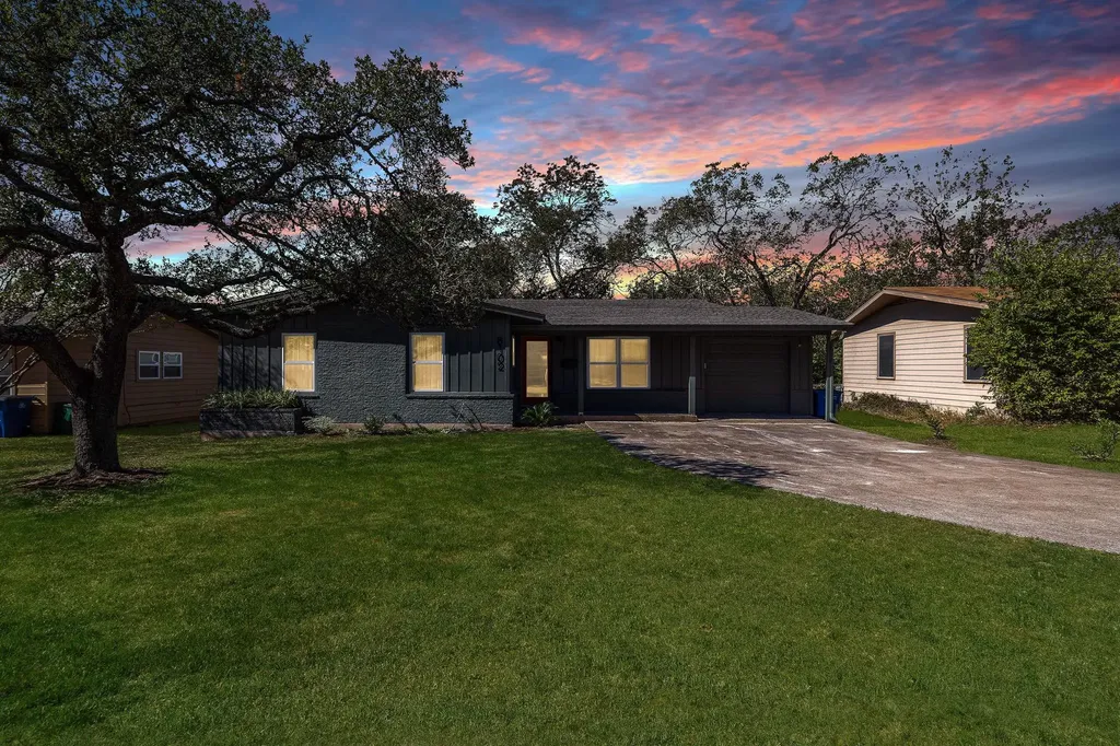 8102 Burrell Drive Austin TX 78757