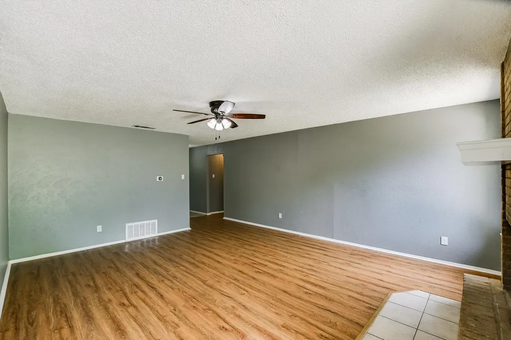 1103 Green Meadow Drive Round Rock TX 78664