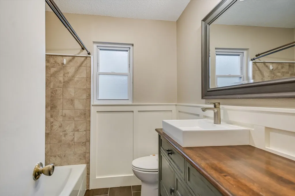 6101 Idlewood Cove Austin TX 78745