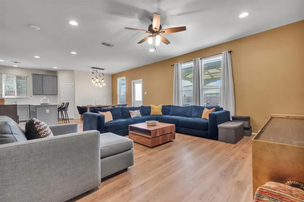 11701 Jackson Falls Way Manor TX 78653