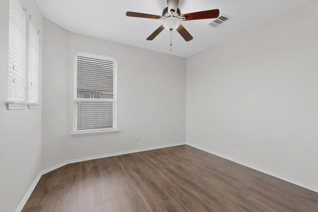 5417 Kara Drive Austin TX 78744