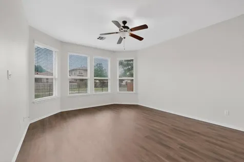 5417 Kara Drive Austin TX 78744