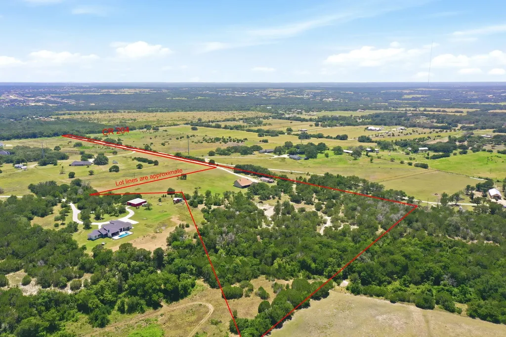 450 County Road 204 Liberty Hill TX 78642