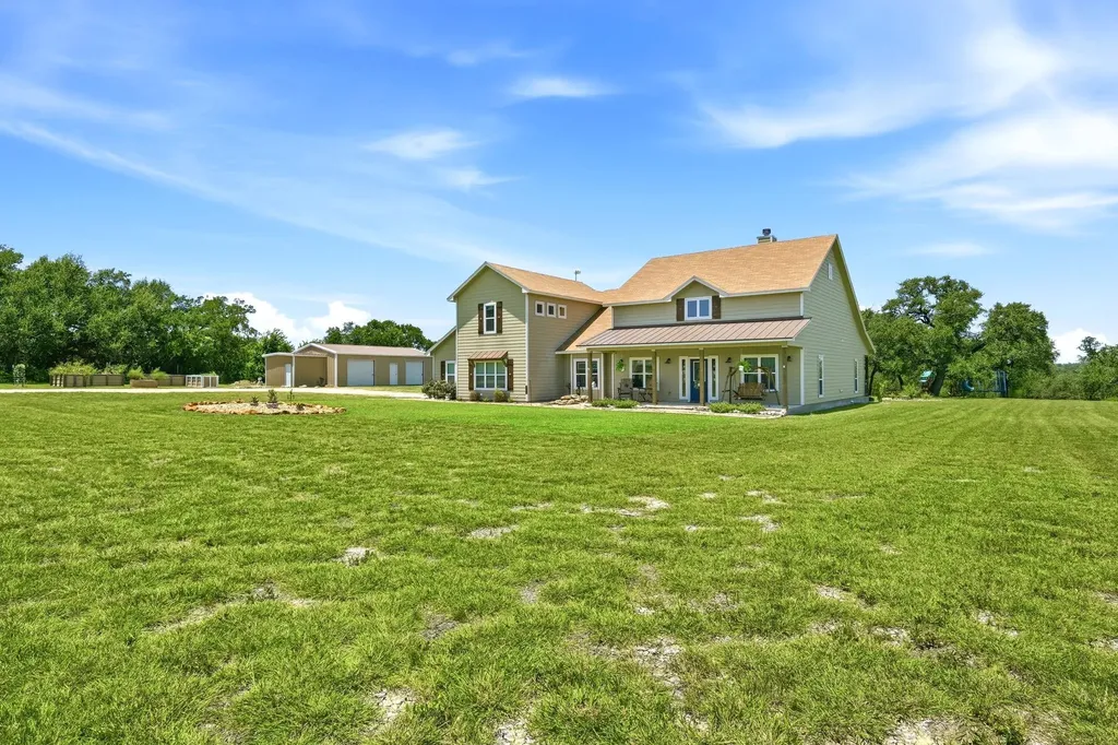 450 County Road 204 Liberty Hill TX 78642