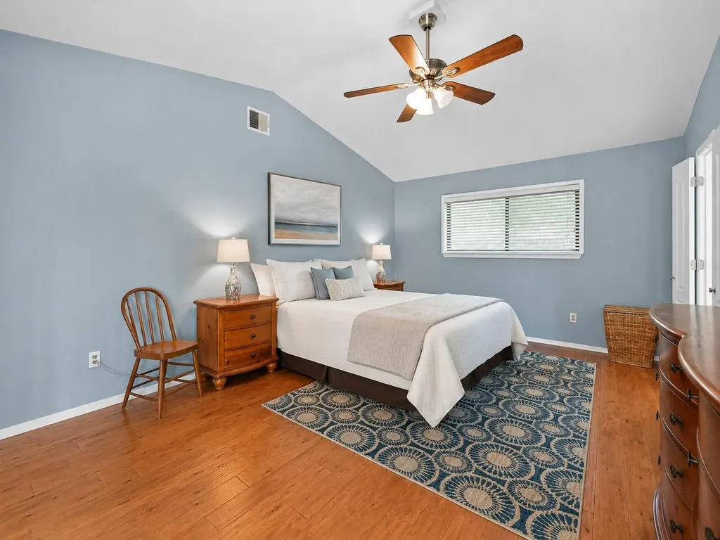 5002 Dry Oak Trail Austin TX 78749