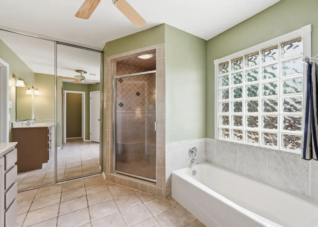 5002 Dry Oak Trail Austin TX 78749