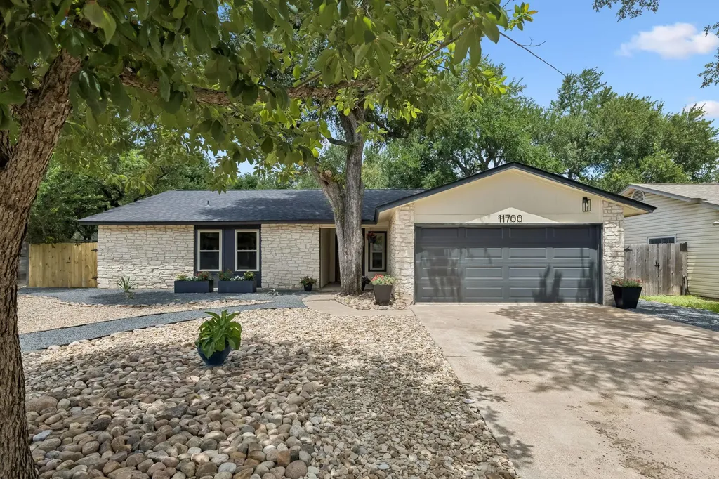 11700 Star View Trail Austin TX 78750