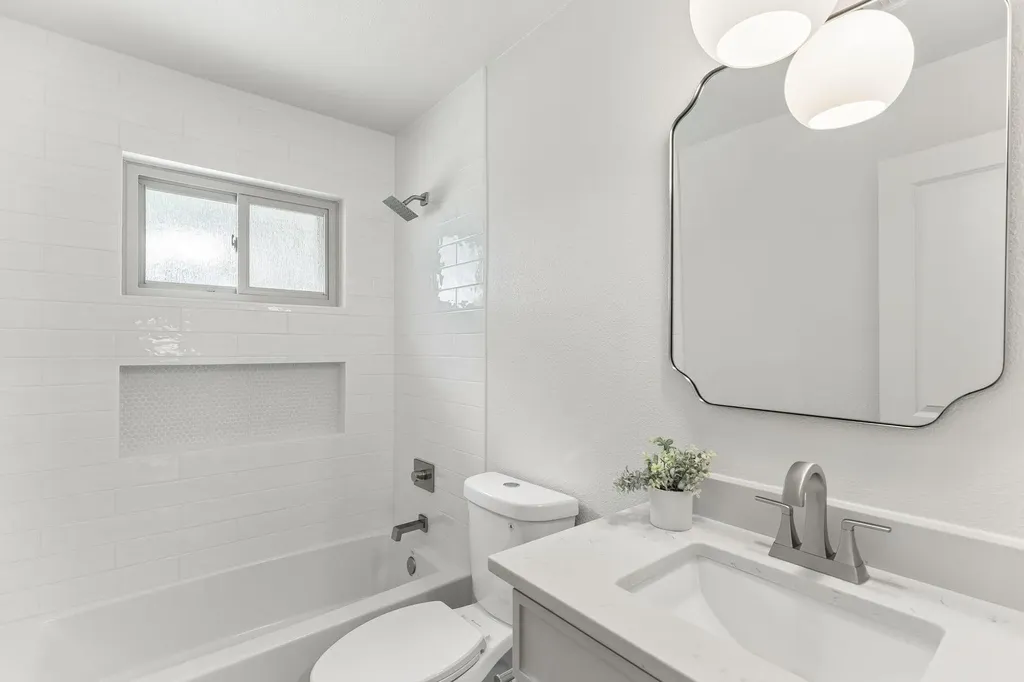 11700 Star View Trail Austin TX 78750