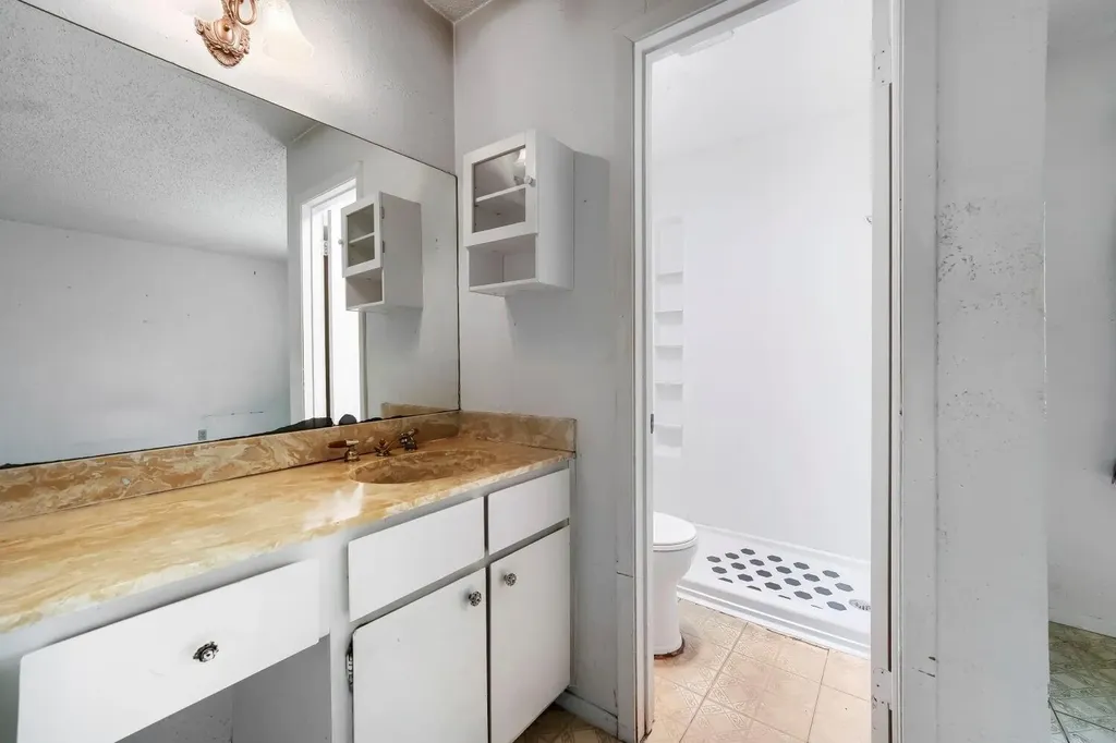 5107 Suburban Drive Austin TX 78745