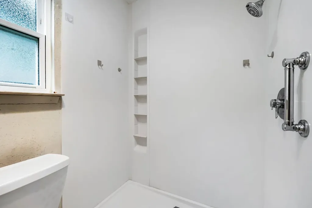 5107 Suburban Drive Austin TX 78745