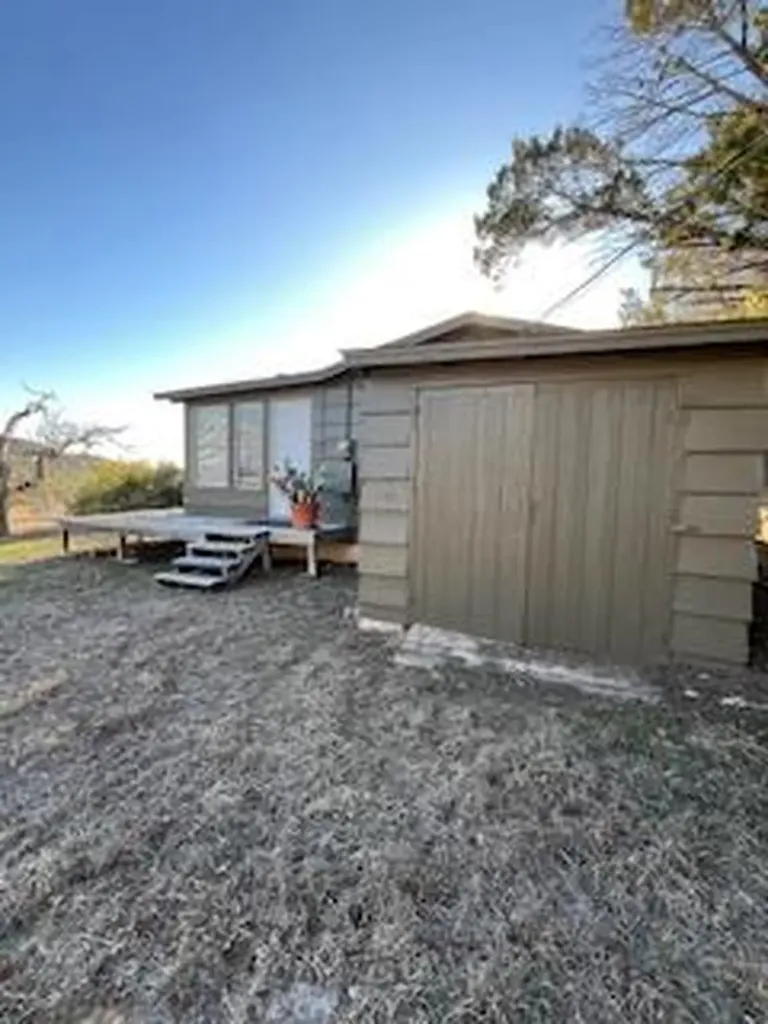 11403 Lakeside Drive Jonestown TX 78645