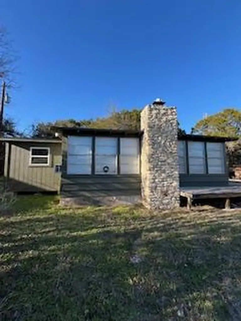 11403 Lakeside Drive Jonestown TX 78645