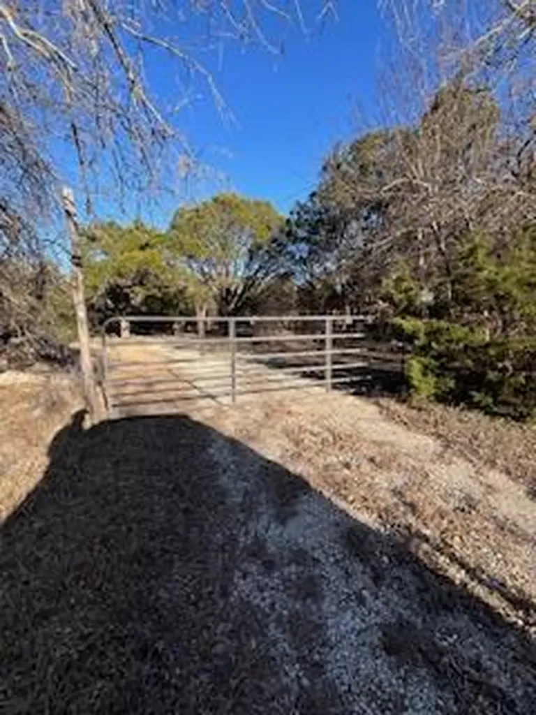 11403 Lakeside Drive Jonestown TX 78645