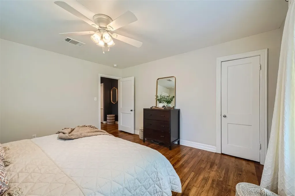 1215 Payne Avenue Austin TX 78757