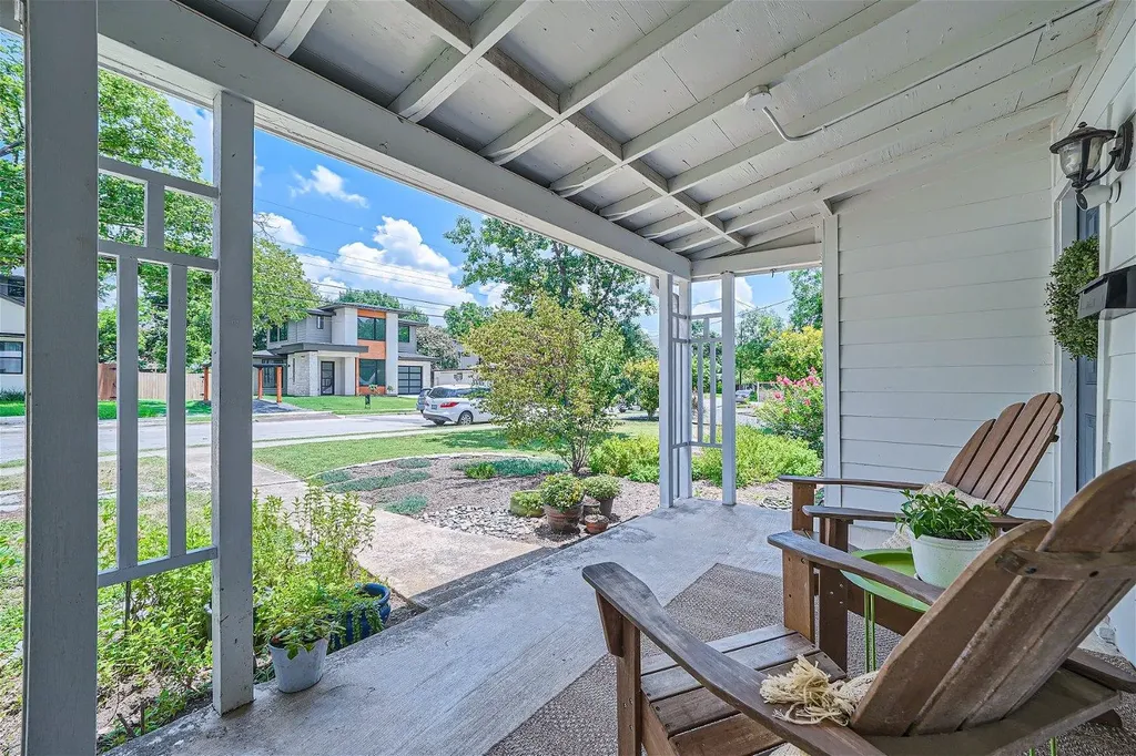 1215 Payne Avenue Austin TX 78757