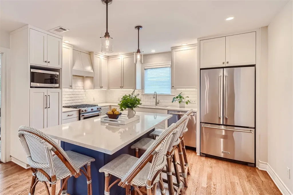 1215 Payne Avenue Austin TX 78757