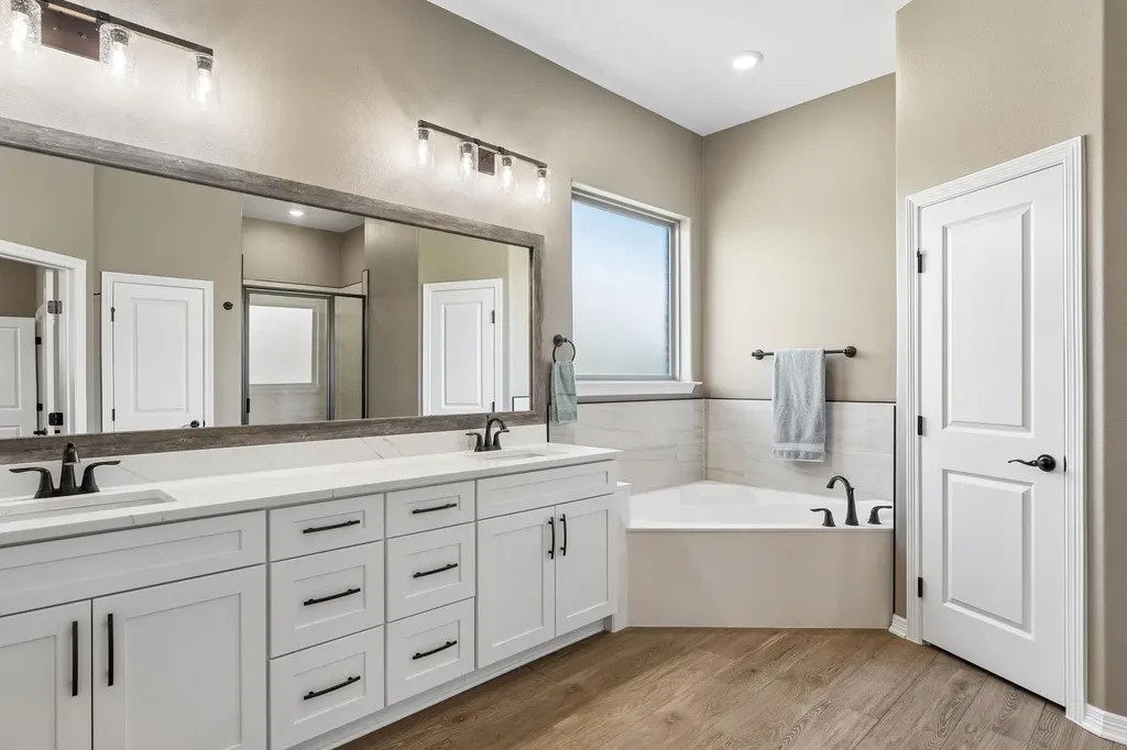 812 Eagle Claw Cove Salado TX 76571