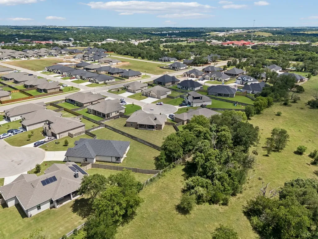 812 Eagle Claw Cove Salado TX 76571