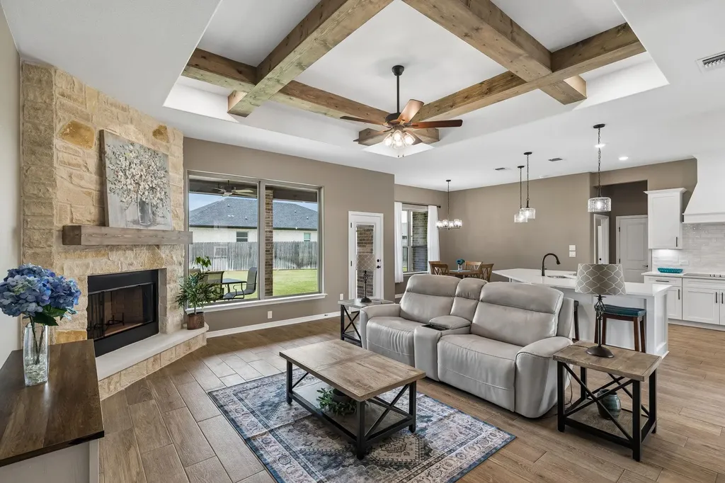 812 Eagle Claw Cove Salado TX 76571