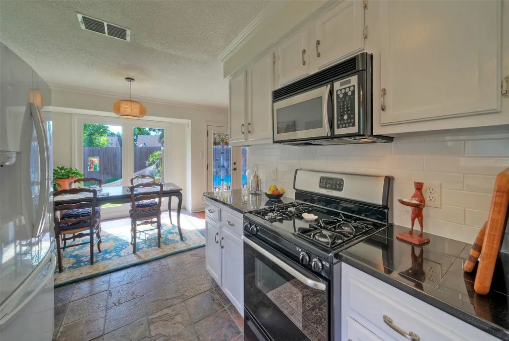10606 Barnhill Drive Austin TX 78758