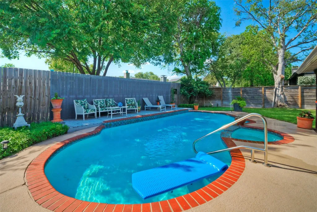10606 Barnhill Drive Austin TX 78758