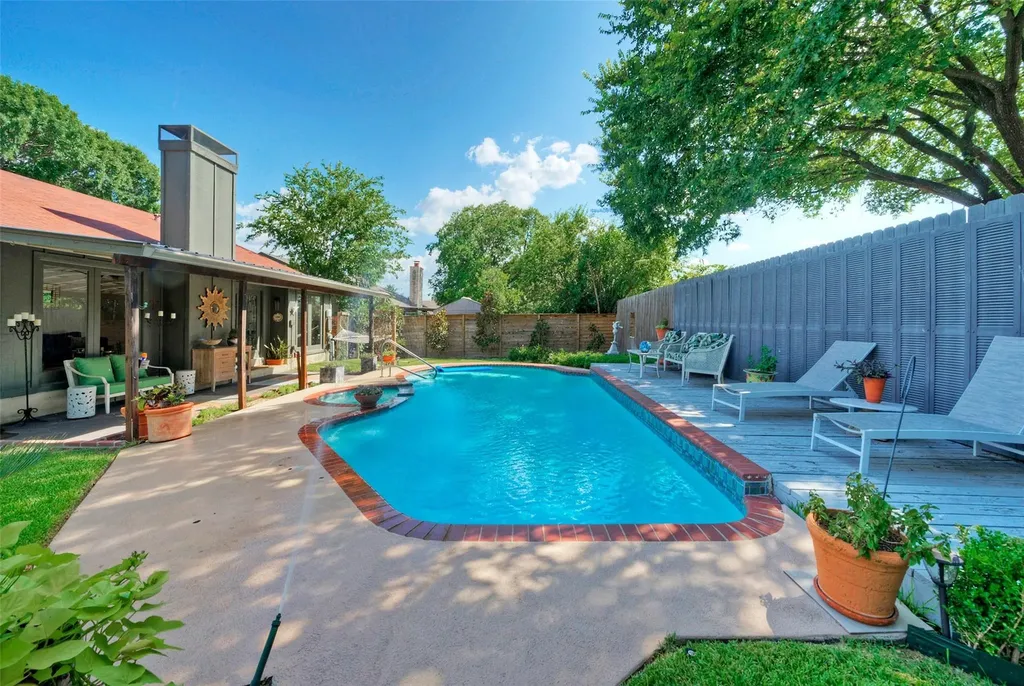 10606 Barnhill Drive Austin TX 78758