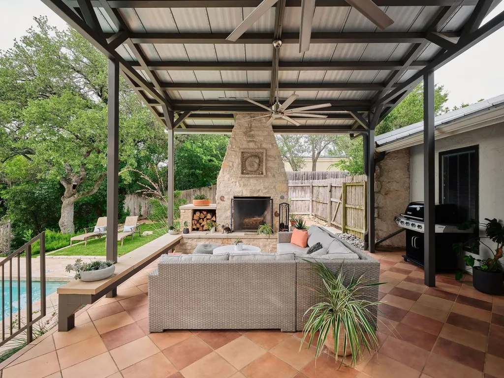 2310 Camino Alto Austin TX 78746