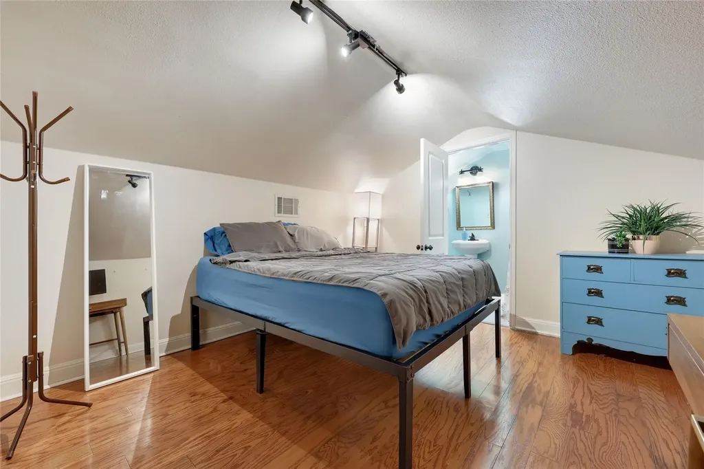 2612 San Pedro Street Austin TX 78705
