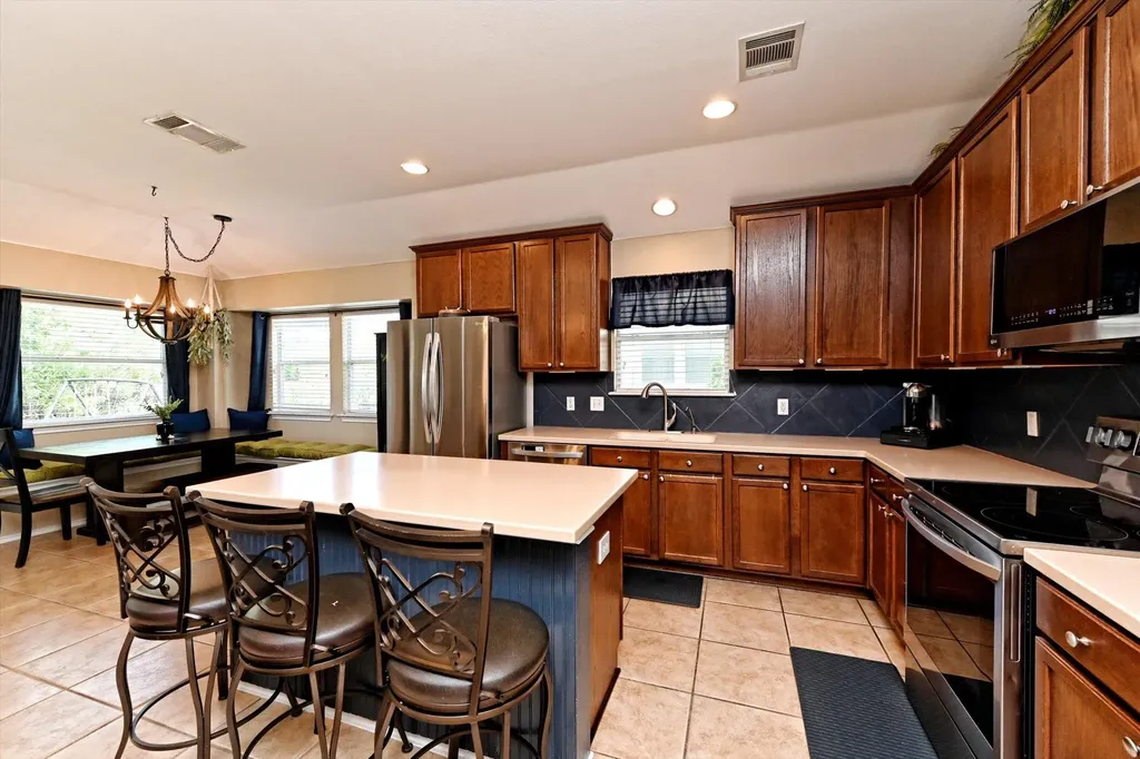 18608 Royal Pointe Drive Pflugerville TX 78660