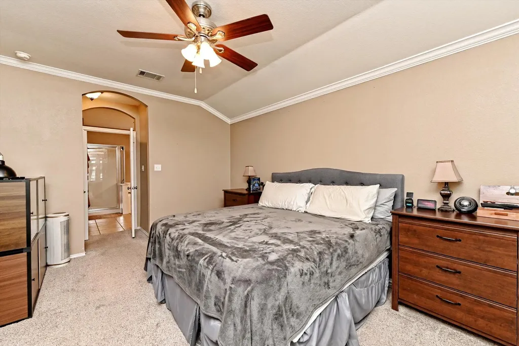 18608 Royal Pointe Drive Pflugerville TX 78660