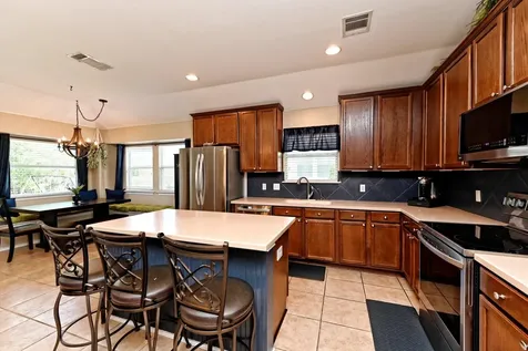 18608 Royal Pointe Drive Pflugerville TX 78660
