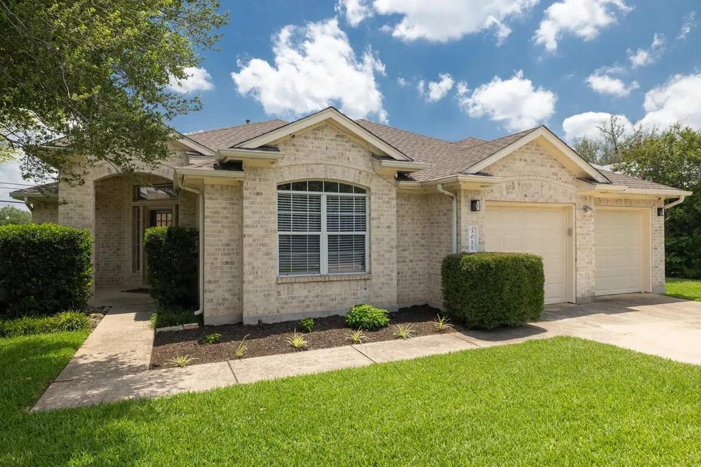 3011 Bent Tree Loop Round Rock TX 78681