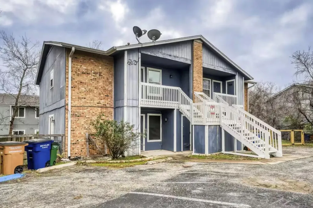 4903 Merritt Drive Austin TX 78744