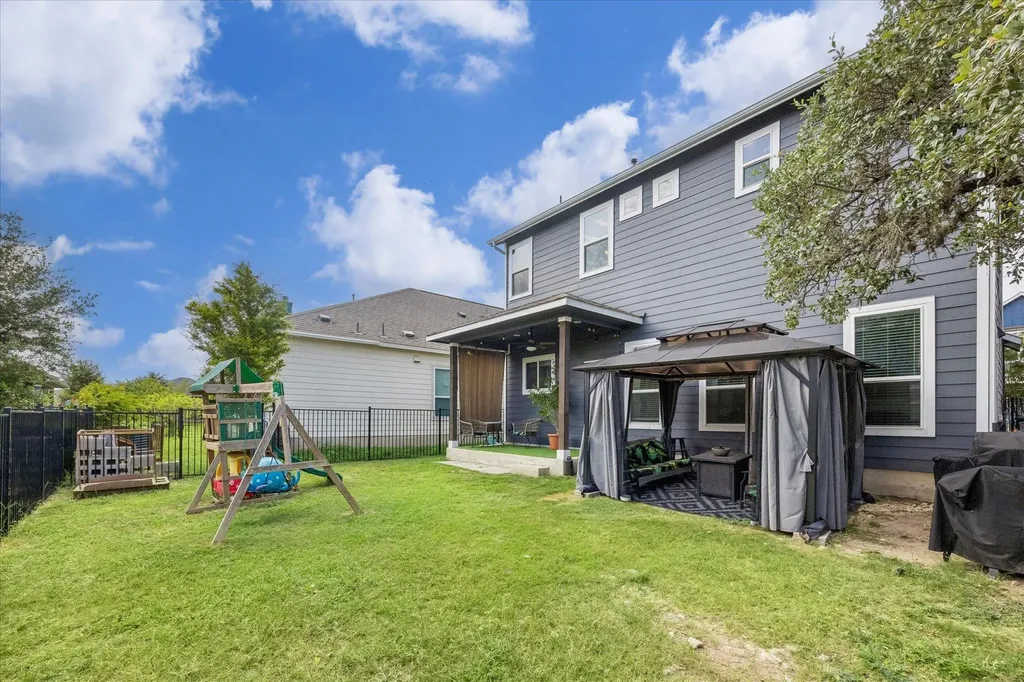 111 Alexander Kyle TX 78640