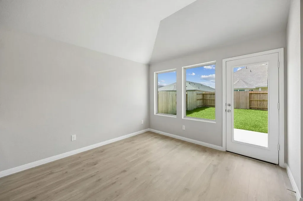 4729 Bridwell Austin TX 78754