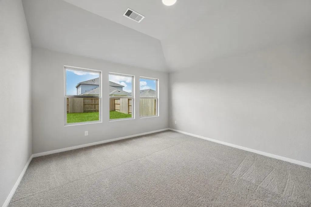 4729 Bridwell Austin TX 78754