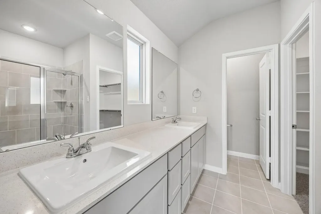 4729 Bridwell Austin TX 78754