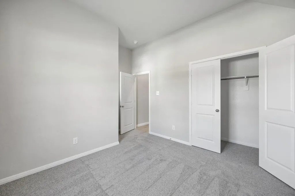 4729 Bridwell Austin TX 78754
