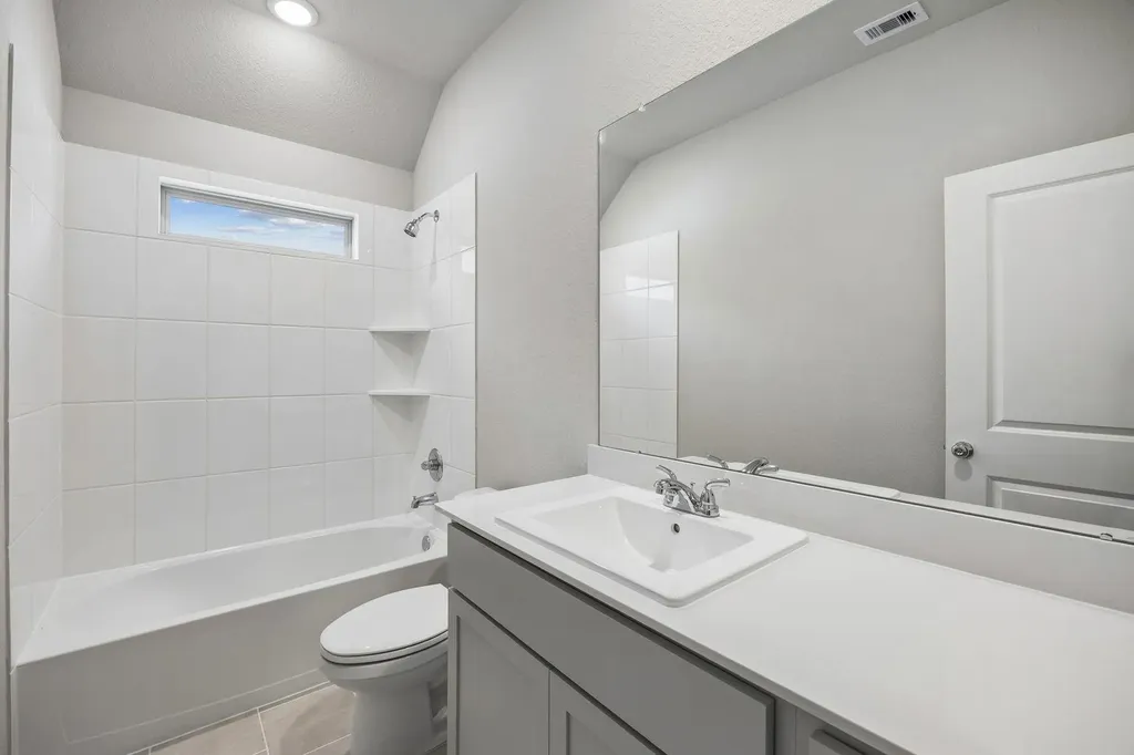 4729 Bridwell Austin TX 78754