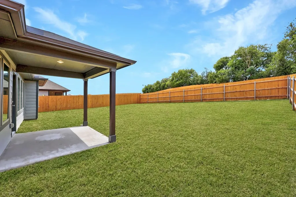 4729 Bridwell Austin TX 78754